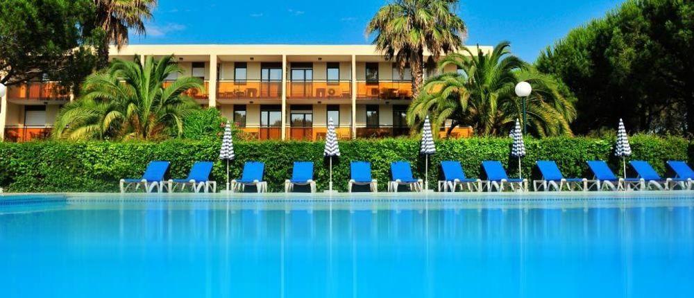 Residence Pierre & Vacances Les Jardins Ombrages Мандельё-ла-Напуль Экстерьер фото